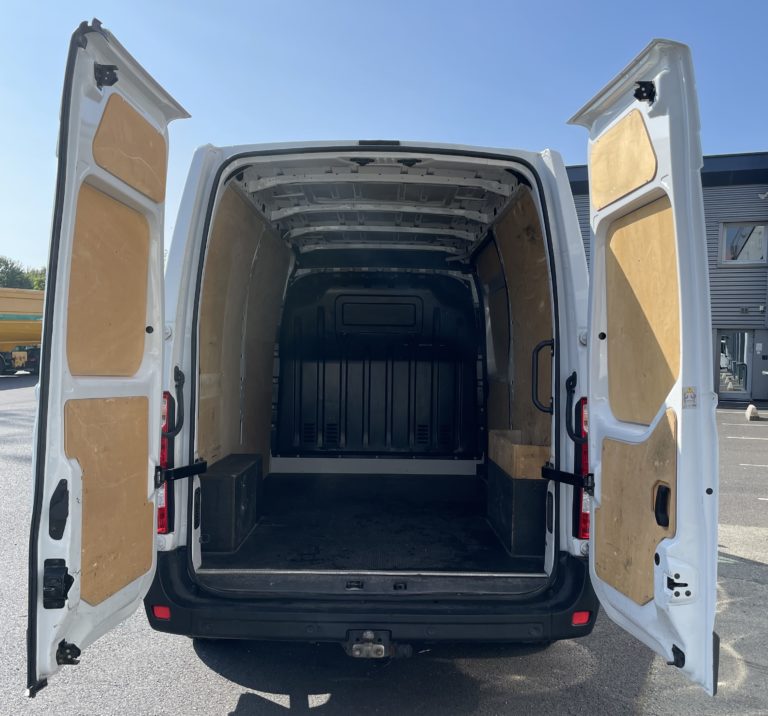 camionette-nv400-fourgon-l2h2-nconnecta-nissan-obn24008-2